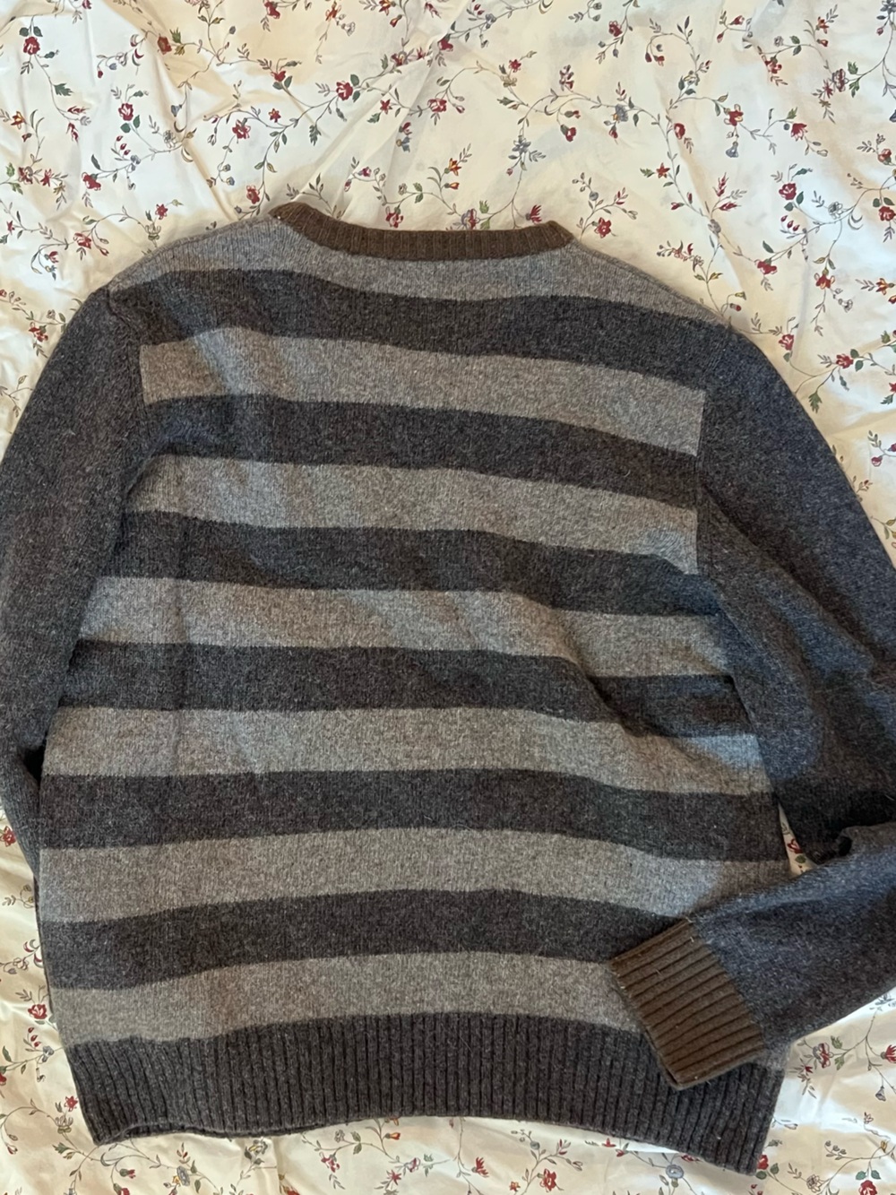 Fred Perry Gray Striped Sweater - Picture 3 of 5